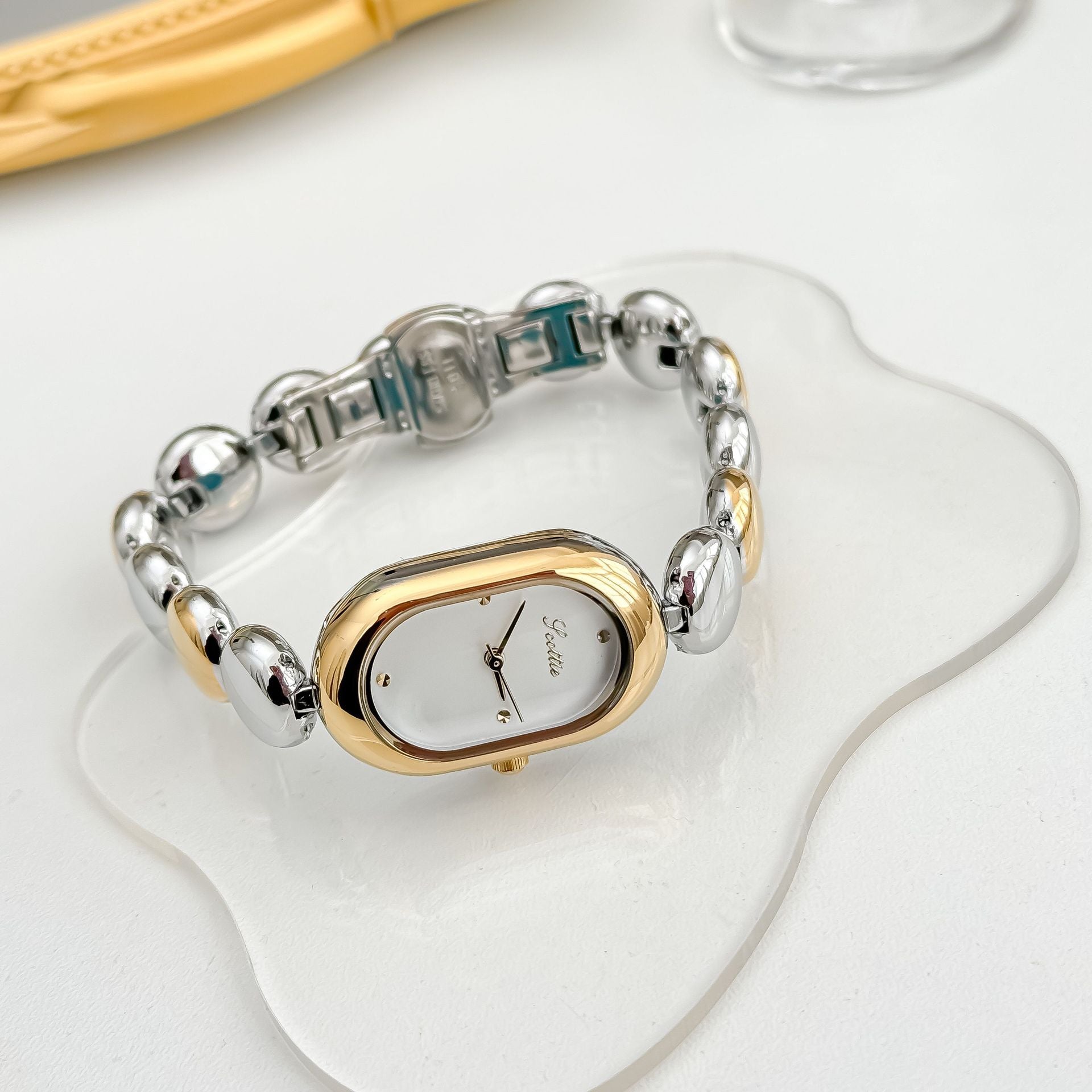 Amore Pearl Bangle Watch