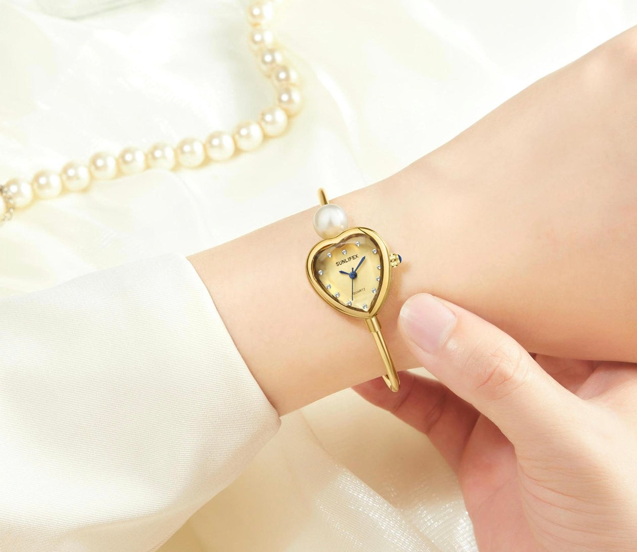The Muth Mani Watch - Heart Shaped